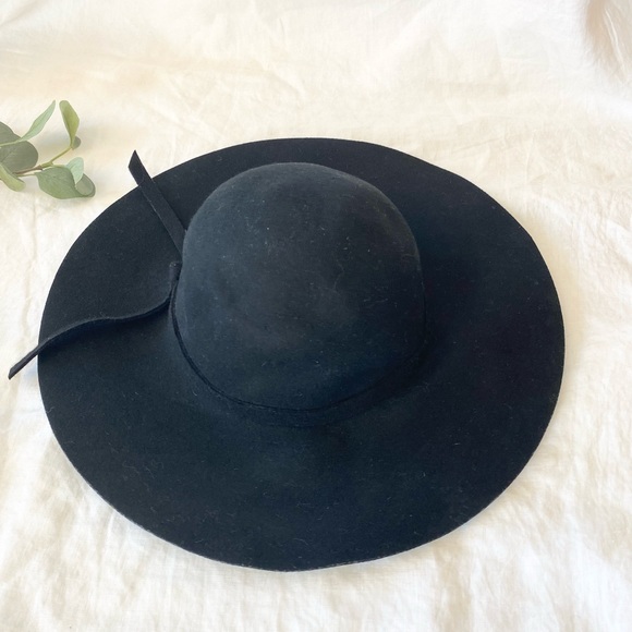 Call It Spring Wool Floppy Hat - Picture 2 of 11